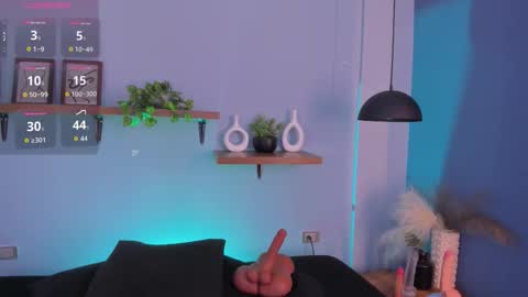 Maddy  online show from 19, 11, 2025