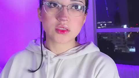   Please followme and rate me your thumbs up online show from 13, 11, 2025