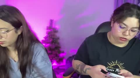 Snapshot of madelaine_taylor chatting on 17, 2, 2026 madelaine_taylor online show from 17, 2, 2026