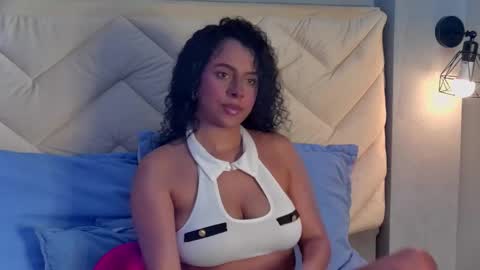 Snapshot of madeleinxxx_ chatting on 5, 4, 2026 madeleinxxx_ online show from 5, 4, 2026