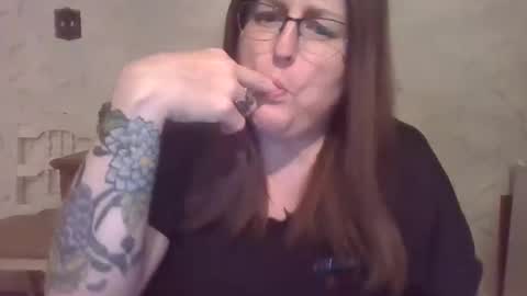 Snapshot of madelinebeau chatting on 4, 4, 2026 madelinebeau online show from 4, 4, 2026
