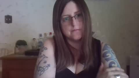 Snapshot of madelinebeau chatting on 11, 4, 2026 madelinebeau online show from 11, 4, 2026