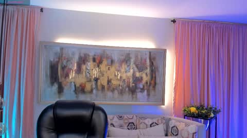 Snapshot of madelinefox_ chatting on 11, 2, 2025 Madeline online show from 11, 2, 2025