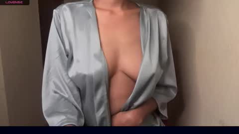 madhubala09 online show from 10, 11, 2025