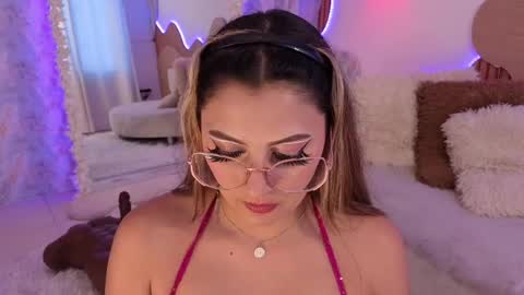    online show from 6, 4, 2026