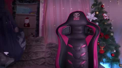 Madison   online show from 25, 11, 2025