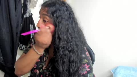 Snapshot of madisonbrunette_lxs chatting on 3, 1, 2025 madison online show from 3, 1, 2025