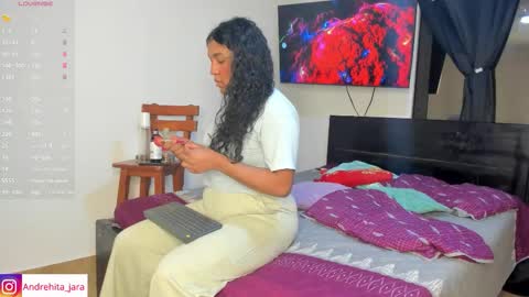 Snapshot of madisonbrunette_lxs chatting on 17, 9, 2025 madison online show from 17, 9, 2025