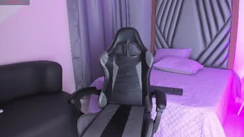 Snapshot of madisonflores chatting on 17, 6, 2026 Madison online show from 17, 6, 2026