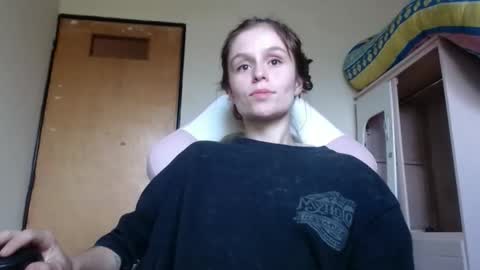 Snapshot of madisonthomas18 chatting on 10, 2, 2026 My name is madi Lushdomi is activeThere are legends that in this room all your wishes can come true Private is Open online show from 10, 2, 2026