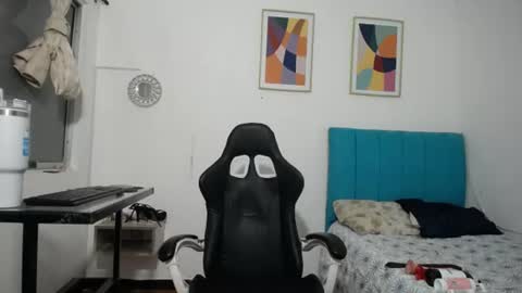 Snapshot of madisson_jones18 chatting on 16, 6, 2026 madisson_jones18 online show from 16, 6, 2026
