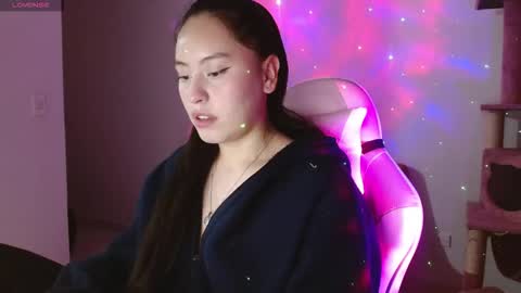 Snapshot of madissonn__ chatting on 22, 12, 2025 MADY online show from 22, 12, 2025