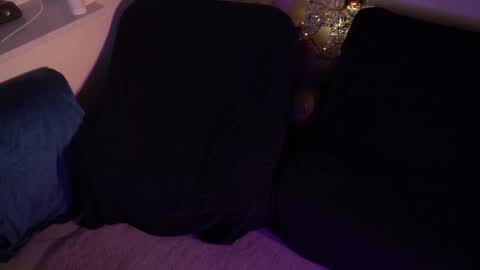 Snapshot of madmaxbad chatting on 21, 2, 2025 madmaxbad online show from 21, 2, 2025