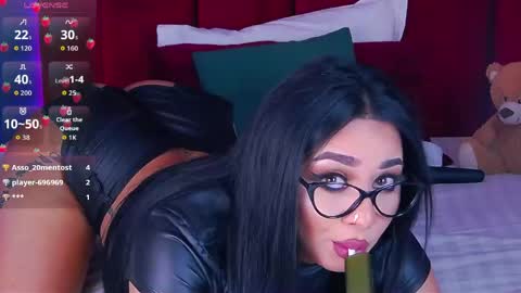 MadyLuxx online show from 15, 4, 2026