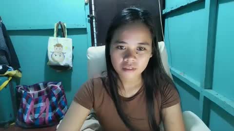 Snapshot of mae_lovers234xx chatting on 3, 12, 2024 mae_lovers234xx online show from 3, 12, 2024