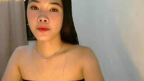 Snapshot of mae_luna chatting on 25, 6, 2026 mae_luna online show from 25, 6, 2026