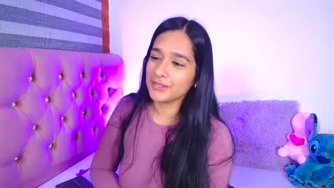 Snapshot of maeena chatting on 6, 3, 2025 maeena online show from 6, 3, 2025