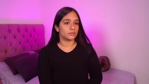 Snapshot of maeena chatting on 25, 5, 2026 maeena online show from 25, 5, 2026