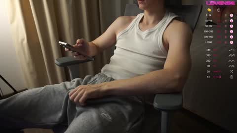 Snapshot of maestro3369 chatting on 18, 12, 2024 Mike XMaestro 3369 online show from 18, 12, 2024