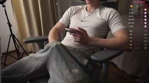 Snapshot of maestro3369 chatting on 12, 2, 2025 Mike XMaestro 3369 online show from 12, 2, 2025