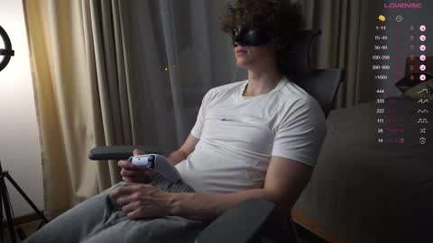 Snapshot of maestro3369 chatting on 10, 11, 2025 Mike XMaestro 3369 online show from 10, 11, 2025