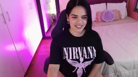 Mafer Flor online show from 10, 7, 2026