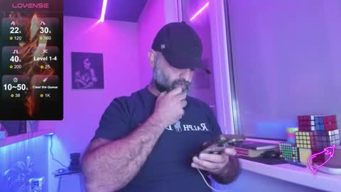 Snapshot of magabear chatting on 19, 9, 2025 Magabear online show from 19, 9, 2025