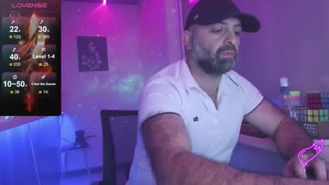 Snapshot of magabear chatting on 25, 10, 2025 Magabear online show from 25, 10, 2025