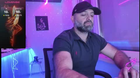 Snapshot of magabear chatting on 20, 11, 2025 Magabear online show from 20, 11, 2025