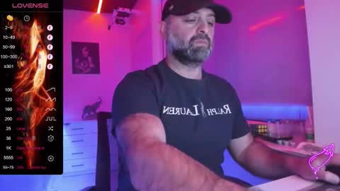 Snapshot of magabear chatting on 3, 2, 2026 Magabear online show from 3, 2, 2026