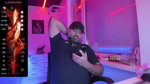 Snapshot of magabear chatting on 5, 2, 2026 Magabear online show from 5, 2, 2026