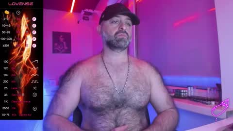 Snapshot of magabear chatting on 17, 2, 2026 Magabear online show from 17, 2, 2026