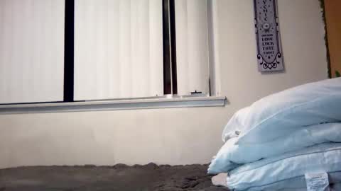 magdalena_805 online show from 28, 1, 2025