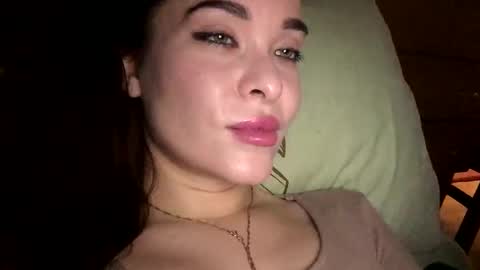 magggg658318 online show from 11, 11, 2025