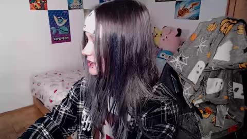 Magdalene Swaggy online show from 3, 12, 2025