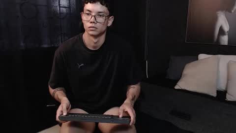 Damian Rivers online show from 12, 11, 2025