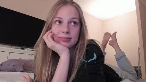 Alice  online show from 5, 12, 2024