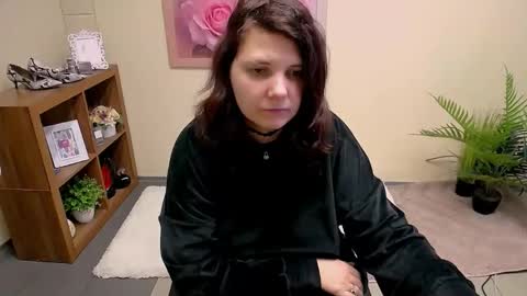 Snapshot of magic_kristy chatting on 6, 3, 2026 Kristy online show from 6, 3, 2026
