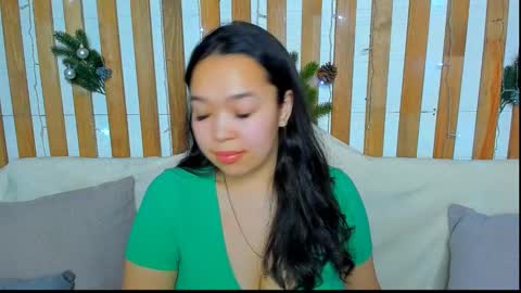 Snapshot of magic_lee chatting on 9, 12, 2024 Agata online show from 9, 12, 2024