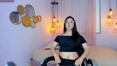 Snapshot of magic_liia chatting on 5, 5, 2026 magic_liia online show from 5, 5, 2026