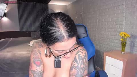 Snapshot of magic_marg chatting on 25, 9, 2025 Marge online show from 25, 9, 2025