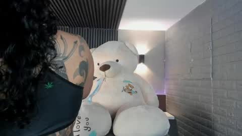 Snapshot of magic_marg chatting on 29, 4, 2026 Marge online show from 29, 4, 2026