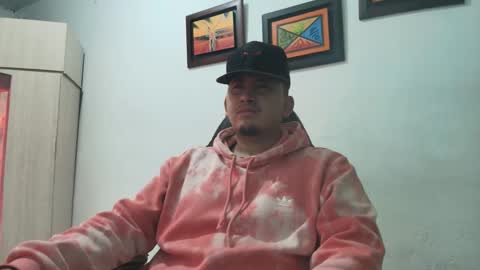 magic_milk23 online show from 15, 11, 2025