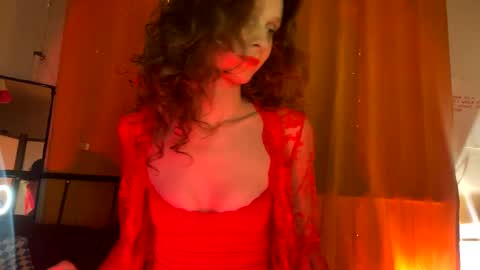 Snapshot of magic_mini_moon chatting on 14, 2, 2025 Mikky or Moon online show from 14, 2, 2025