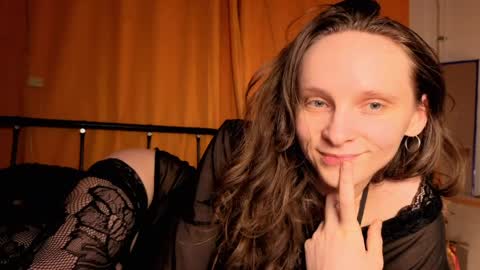 Snapshot of magic_mini_moon chatting on 3, 4, 2026 Mikky or Moon online show from 3, 4, 2026