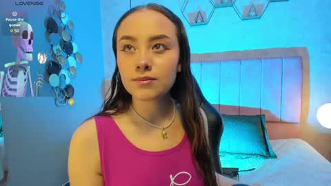 Snapshot of magic_vera chatting on 25, 10, 2025 Vera online show from 25, 10, 2025