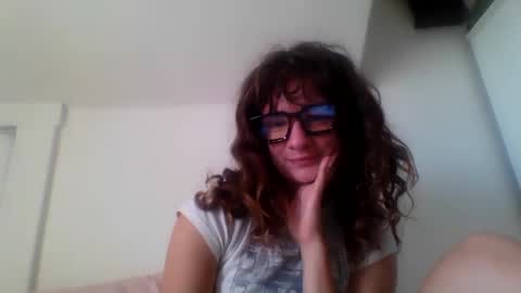 Snapshot of magicalmissmolly chatting on 6, 10, 2025 magicalmissmolly online show from 6, 10, 2025