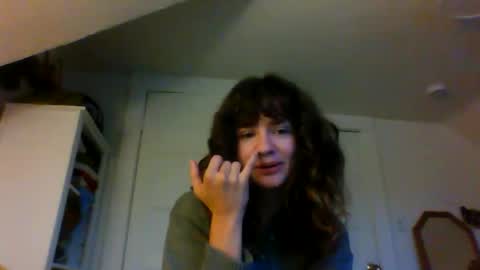 Snapshot of magicalmissmolly chatting on 17, 10, 2025 magicalmissmolly online show from 17, 10, 2025