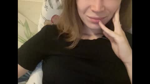 magicgirl50053 online show from 11, 11, 2025