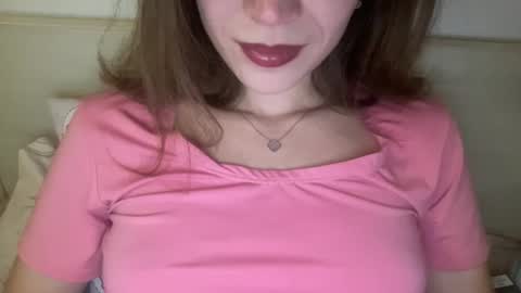 Snapshot of magicgirl50053 chatting on 15, 5, 2026 magicgirl50053 online show from 15, 5, 2026